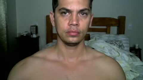 zoro_00 online show from June 9, 12:39 pm