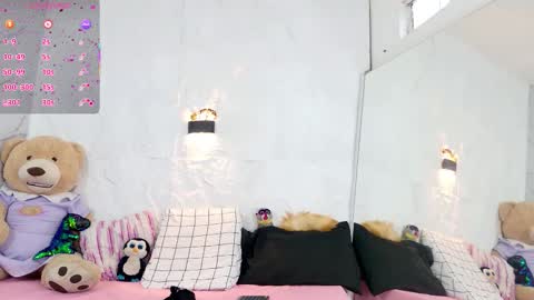 Violeta online show from December 4, 12:03 pm