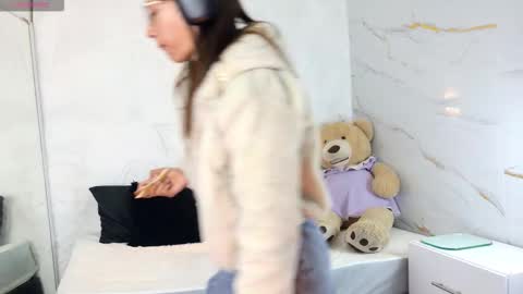 Snapshot of zorravioleta chatting on January 16, 11:36 am Violeta online show from January 16, 11:36 am