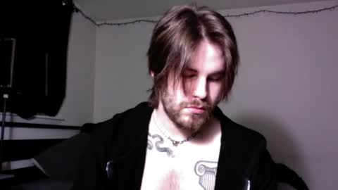 zorvello_83 online show from April 20, 5:26 pm