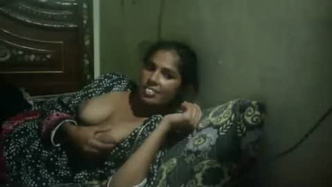 Snapshot of zoyakhan803 chatting on September 10, 11:10 am zoyakhan803 online show from September 10, 11:10 am