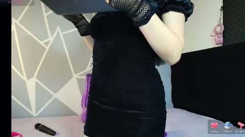 zpzphot online show from March 21, 9:07 pm