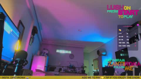 Snapshot of zrd1988 chatting on September 23, 9:34 am zantiirma online show from September 23, 9:34 am