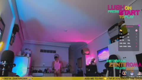 Snapshot of zrd1988 chatting on October 11, 2:00 am zantiirma online show from October 11, 2:00 am