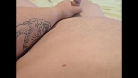 Snapshot of zthomas1997 chatting on January 11, 8:03 pm zthomas1997 online show from January 11, 8:03 pm