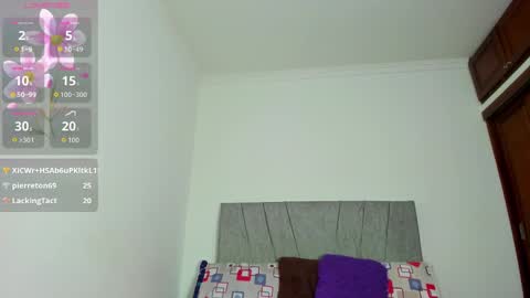 zule online show from October 4, 12:30 am