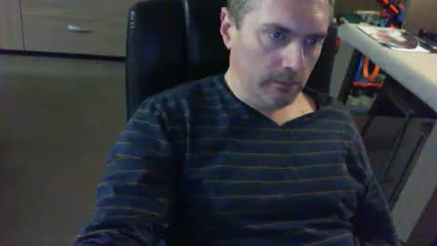 zultem online show from November 19, 4:45 am