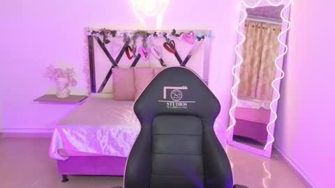 ZURY   online show from September 15, 11:54 am