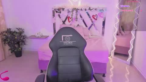 ZURY   online show from November 19, 11:43 am