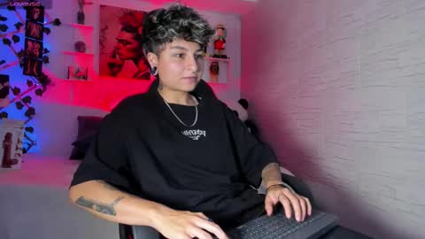 Zury Ramirez online show from November 1, 8:22 pm