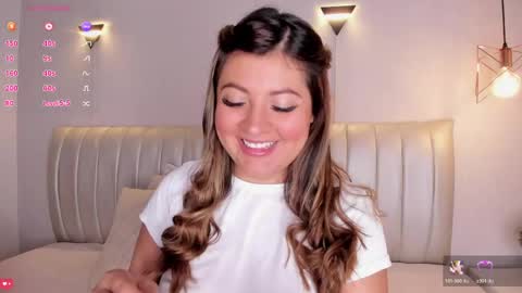 Zara online show from April 17, 7:28 pm