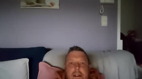 zwartepanda online show from March 11, 3:18 pm