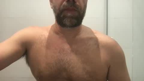 Snapshot of zwetty chatting on June 9, 9:15 pm zwetty online show from June 9, 9:15 pm