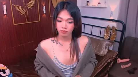 Snapshot of zyphyr_elf chatting on July 10, 7:56 am ZY online show from July 10, 7:56 am