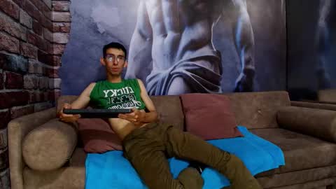 Zyro Nigth online show from November 6, 7:48 pm