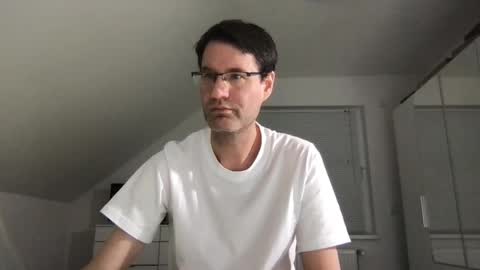 Snapshot of zzz123_cam chatting on February 16, 9:38 pm zzz123_cam online show from February 16, 9:38 pm