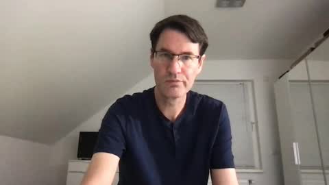 Snapshot of zzz123_cam chatting on October 3, 3:20 pm zzz123_cam online show from October 3, 3:20 pm