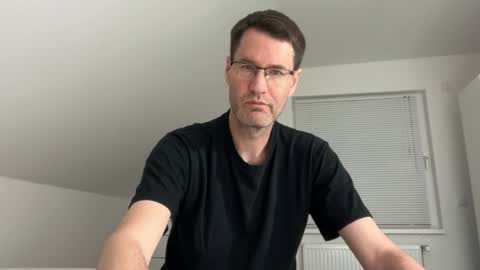 zzz123_cam online show from May 31, 2:46 pm