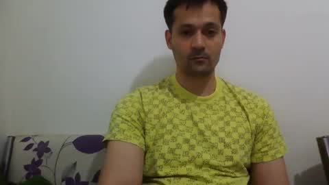 Snapshot of zzzzzzz41 chatting on May 27, 4:15 pm zzzzzzz41 online show from May 27, 4:15 pm