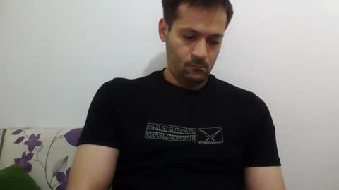 Snapshot of zzzzzzz41 chatting on June 2, 12:40 pm zzzzzzz41 online show from June 2, 12:40 pm