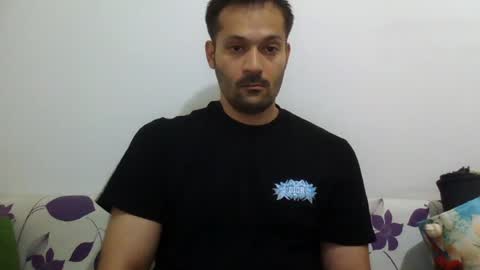 Snapshot of zzzzzzz41 chatting on August 3, 12:10 pm zzzzzzz41 online show from August 3, 12:10 pm