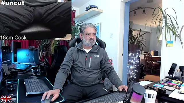 OnlineBossUK online show from November 17, 10:59 pm