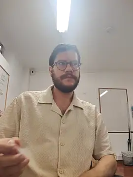 AndyHepburn online show from April 8, 9:04 pm