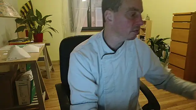 cloupefun online show from December 7, 5:59 am