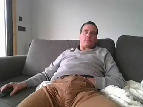 cloupefun online show from March 21, 2:40 pm