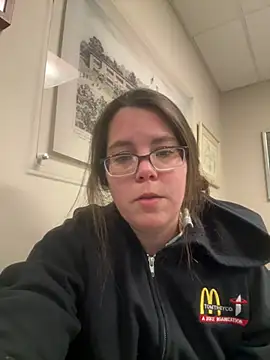 Snapshot of LacieStar chatting on December 7, 5:59 am LacieStar online show from December 7, 5:59 am