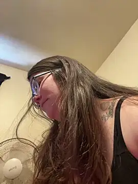 Snapshot of LacieStar chatting on December 8, 2:19 pm LacieStar online show from December 8, 2:19 pm