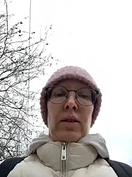 angelmommu online show from March 24, 6:18 am