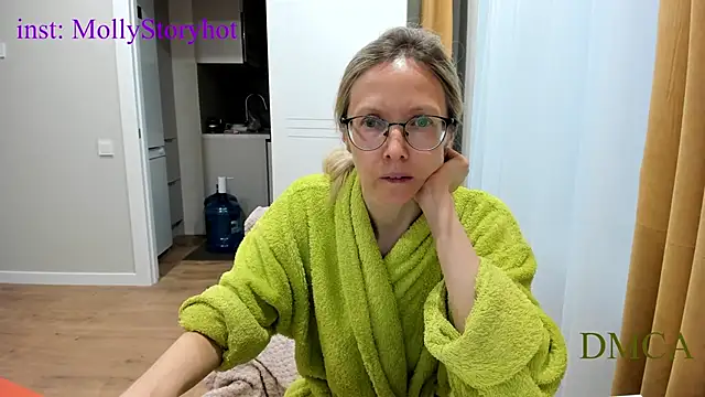 angelmommu online show from April 8, 6:35 am