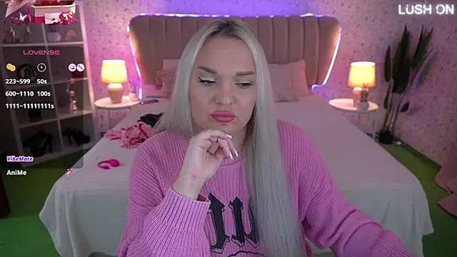 MissyMartinez online show from November 24, 8:03 am