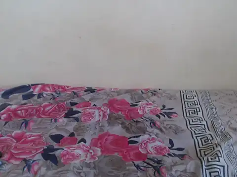 queen  ebony online show from December 7, 11:40 am