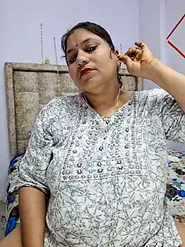 MOM-SUN-COUPLE online show from March 12, 4:13 pm