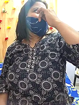 MOM-SUN-COUPLE online show from September 13, 9:53 am