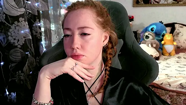 Snapshot of TinaBrook chatting on March 13, 4:30 am TinaBrook online show from March 13, 4:30 am
