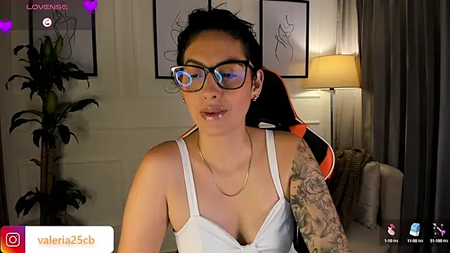 valeriia25  online show from February 7, 10:41 pm