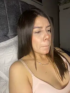 martina contreras online show from July 13, 9:23 am