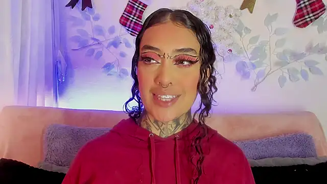 Cata green online show from December 23, 8:25 pm