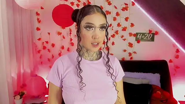 Cata green online show from February 11, 8:42 pm