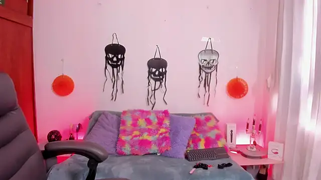 Cata green online show from October 1, 8:26 pm