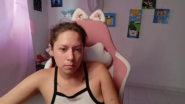 MommyMiaWs online show from February 9, 3:27 pm