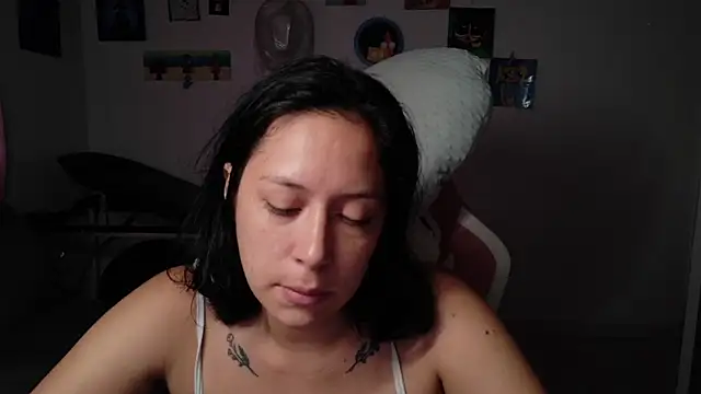 MommyMiaWs online show from June 16, 1:47 pm