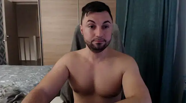 Snapshot of HankMalone chatting on January 1, 6:27 pm HankMalone online show from January 1, 6:27 pm