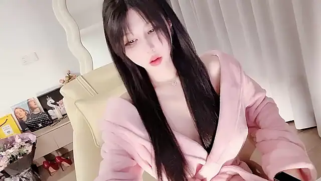 Serena-AU online show from December 15, 3:05 pm