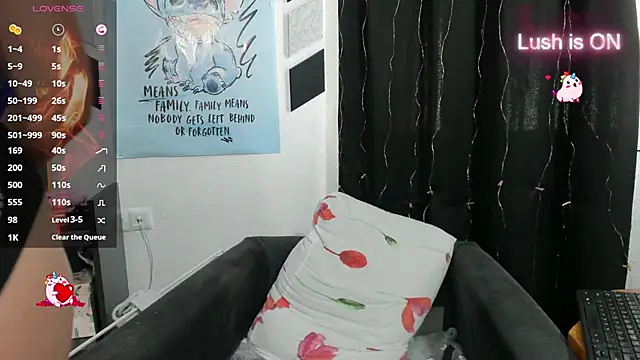 alexysgray online show from May 23, 3:49 pm