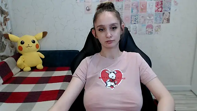 Snapshot of Jackie_Morgan chatting on May 15, 11:01 pm Jackie Morgan online show from May 15, 11:01 pm