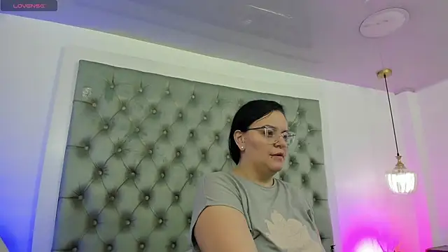 Snapshot of anette_cooper chatting on July 20, 3:32 am anette cooper online show from July 20, 3:32 am